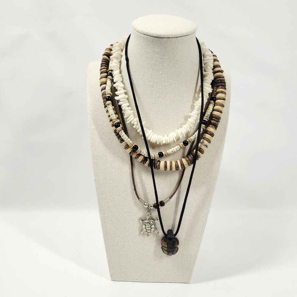 Lot of 5 beachy shell and turtle nature inspired necklaces